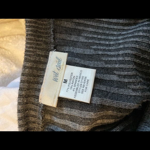 Bodycon dress - Picture 3 of 3